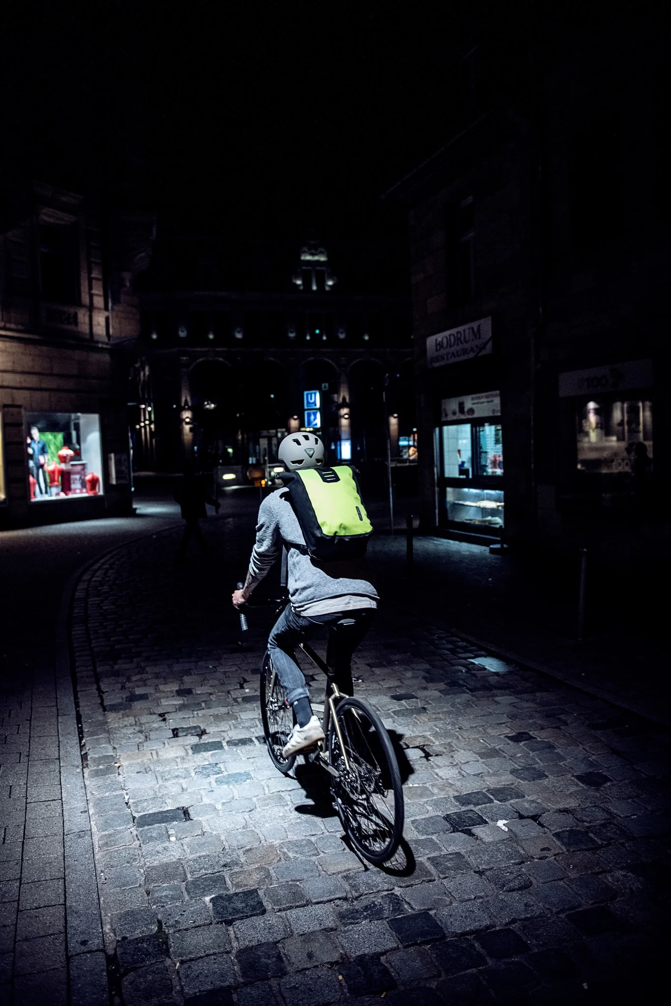 Velocity High-Vis - Image 13